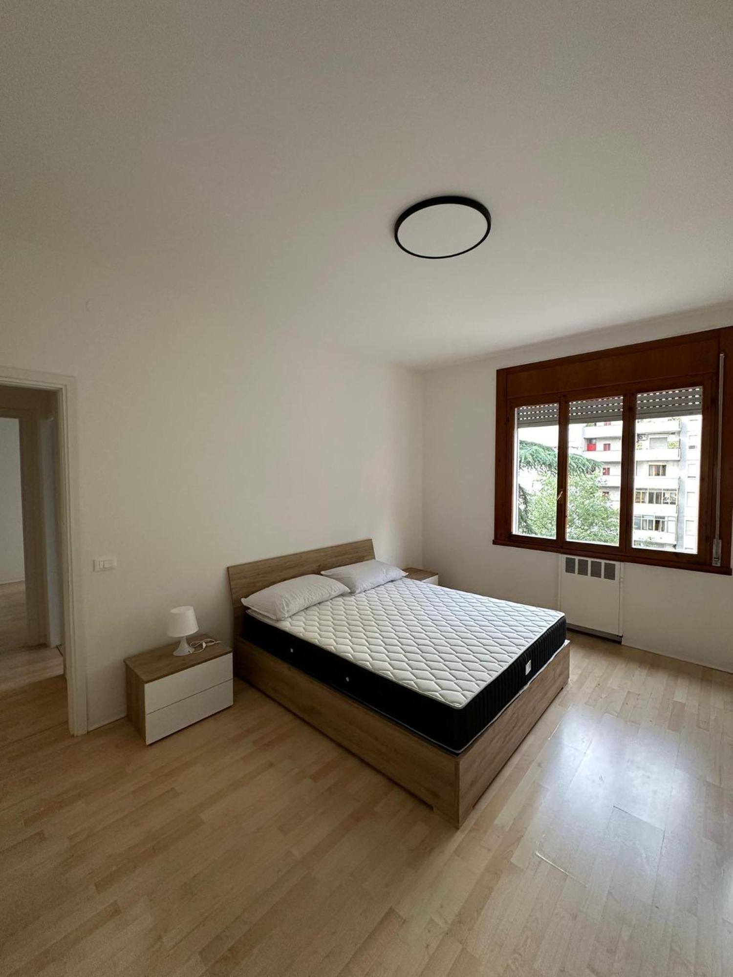 Olimpia House - Camere Accoglienti In Posizione Strategica Reggio Emilia Kültér fotó